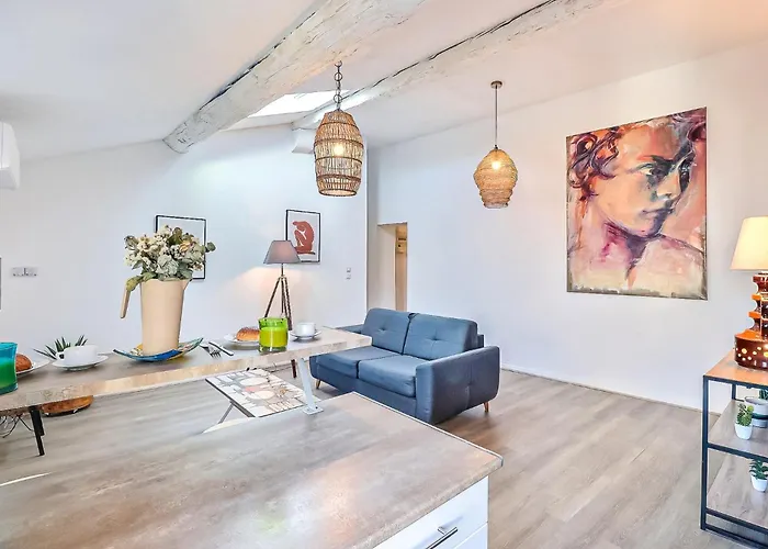 L'ideal - Centre - Climatisation - Confort Garanti * Nîmes